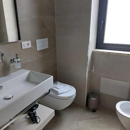 Pensión Maison Petruzzelli - In Bari