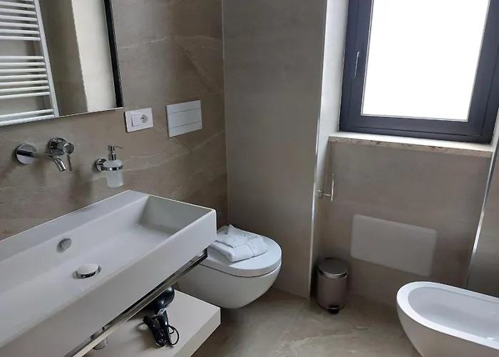 Konukevi Maison Petruzzelli - In Bari